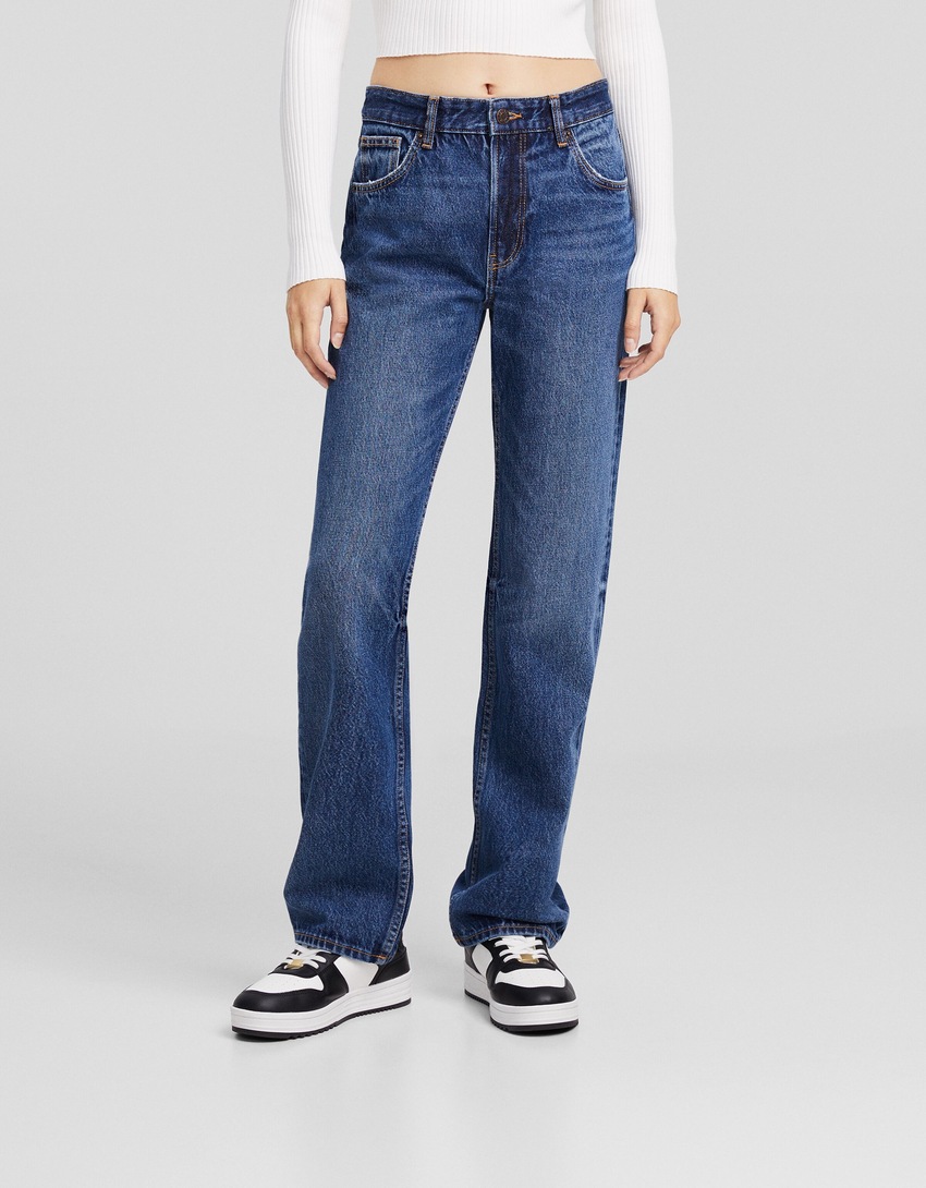 calça jeans de corte reto