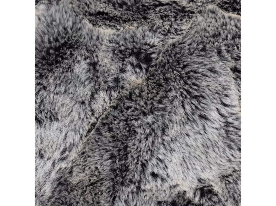 Pouf imitation fourrure gris loup - COCOON