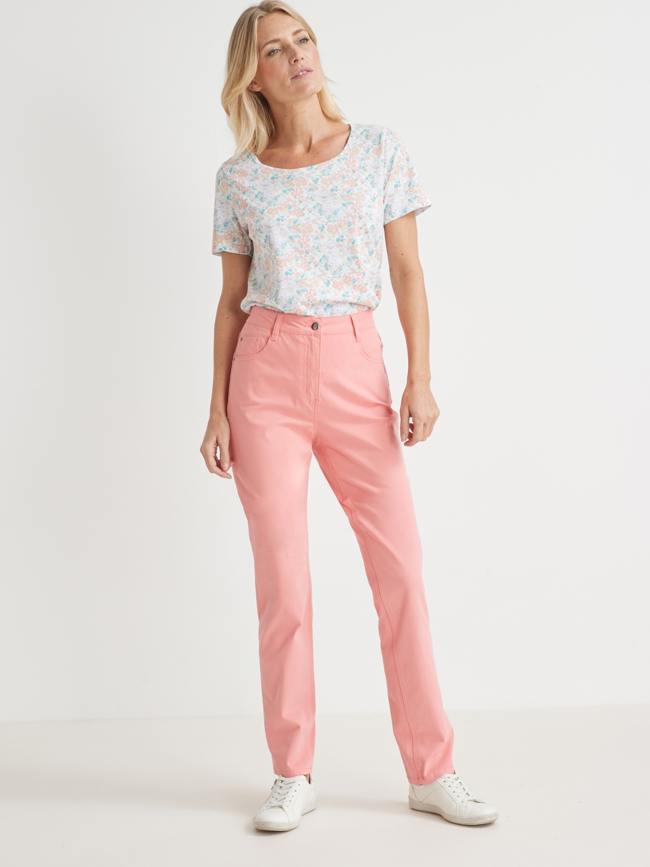 Pantalon 5 poches coupe droite