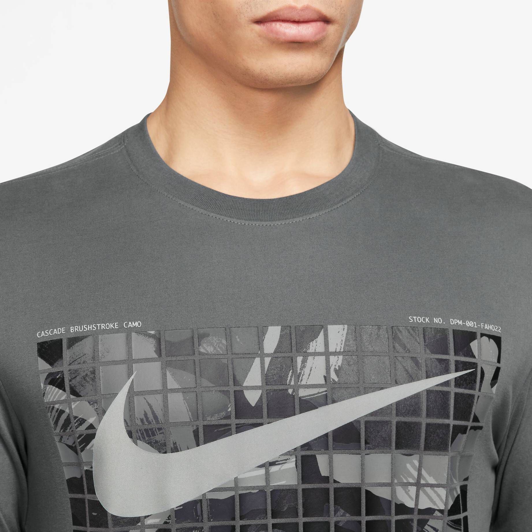 Nike| Herren Trainingsshirt