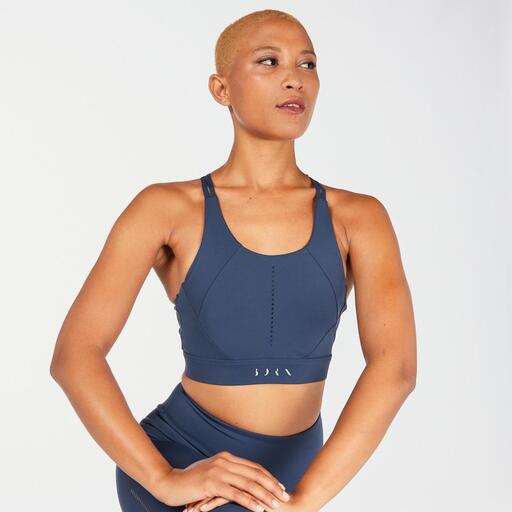 Top Saril Nascida Vivendo Yoga