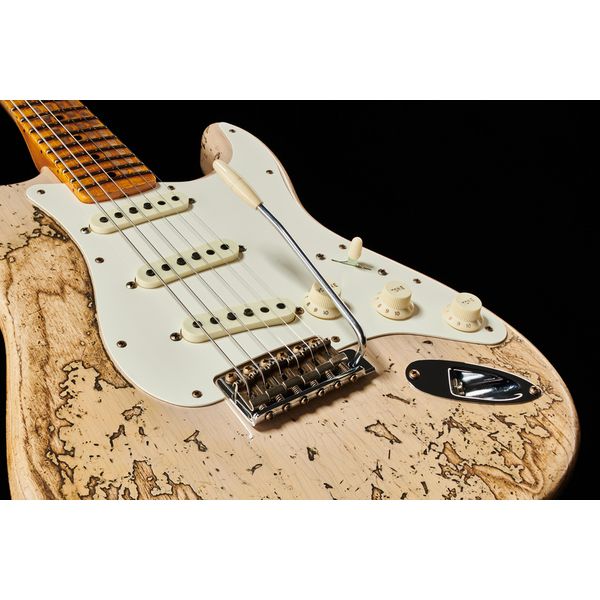 Fender Red Hot Strat ADWB SH Relic