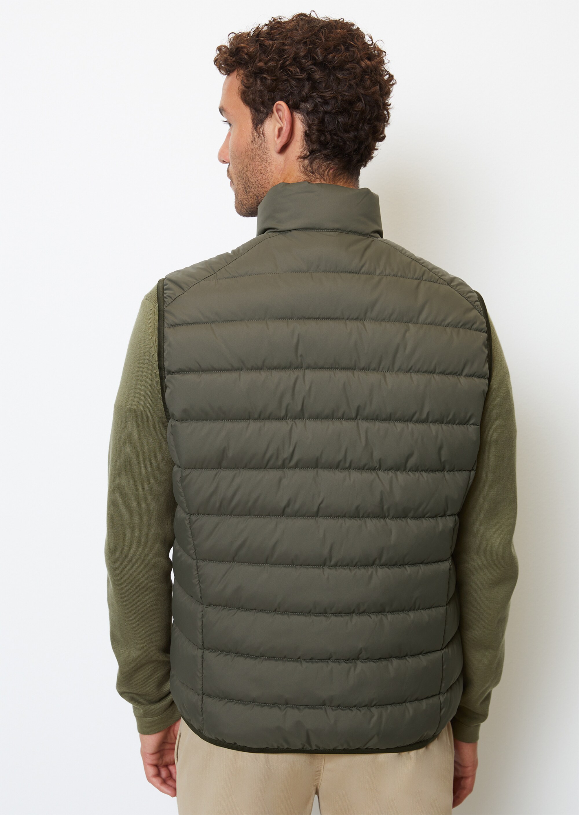 Steppweste regular aus recyceltem Polyester