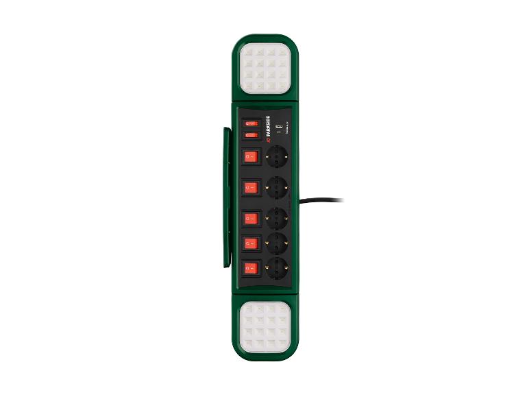 LED-werklamp met stekkerdoos