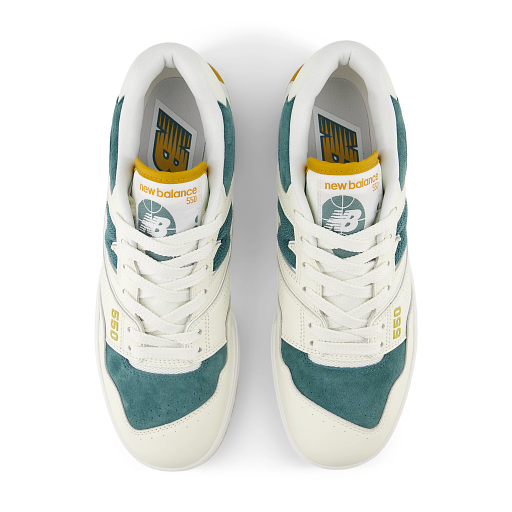 New Balance 550 Sneakers, Sea Salt/New Spruce, 42.5
