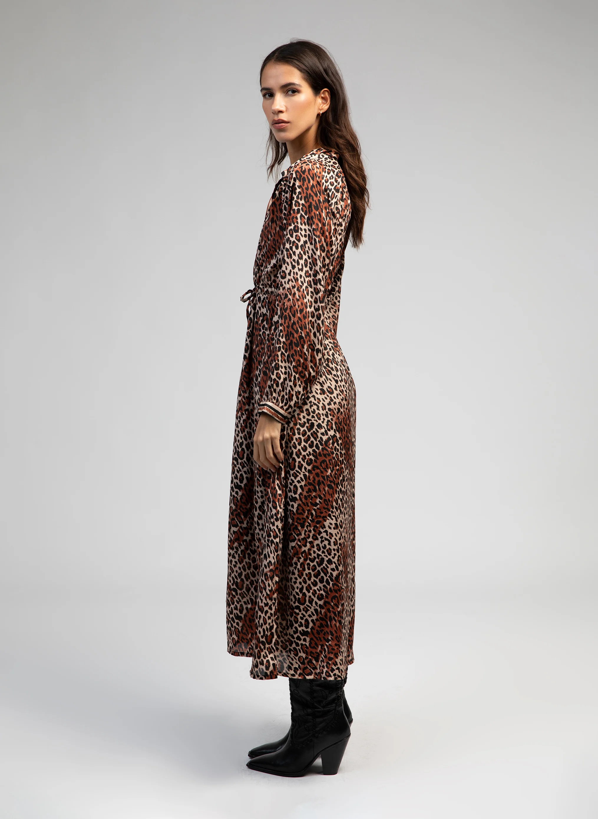 OSALLY - Robe midi col chemise à imprimé léopard | Marron