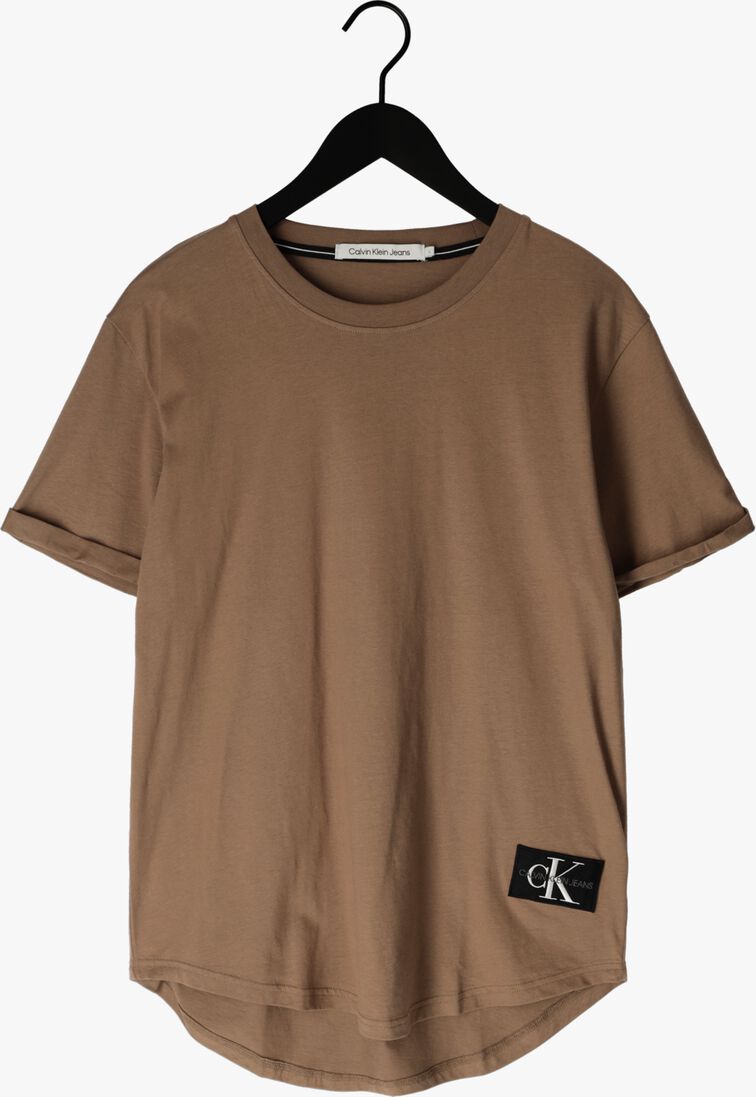 CALVIN KLEIN bruine calvin klein t-shirt badge turn up sleeve