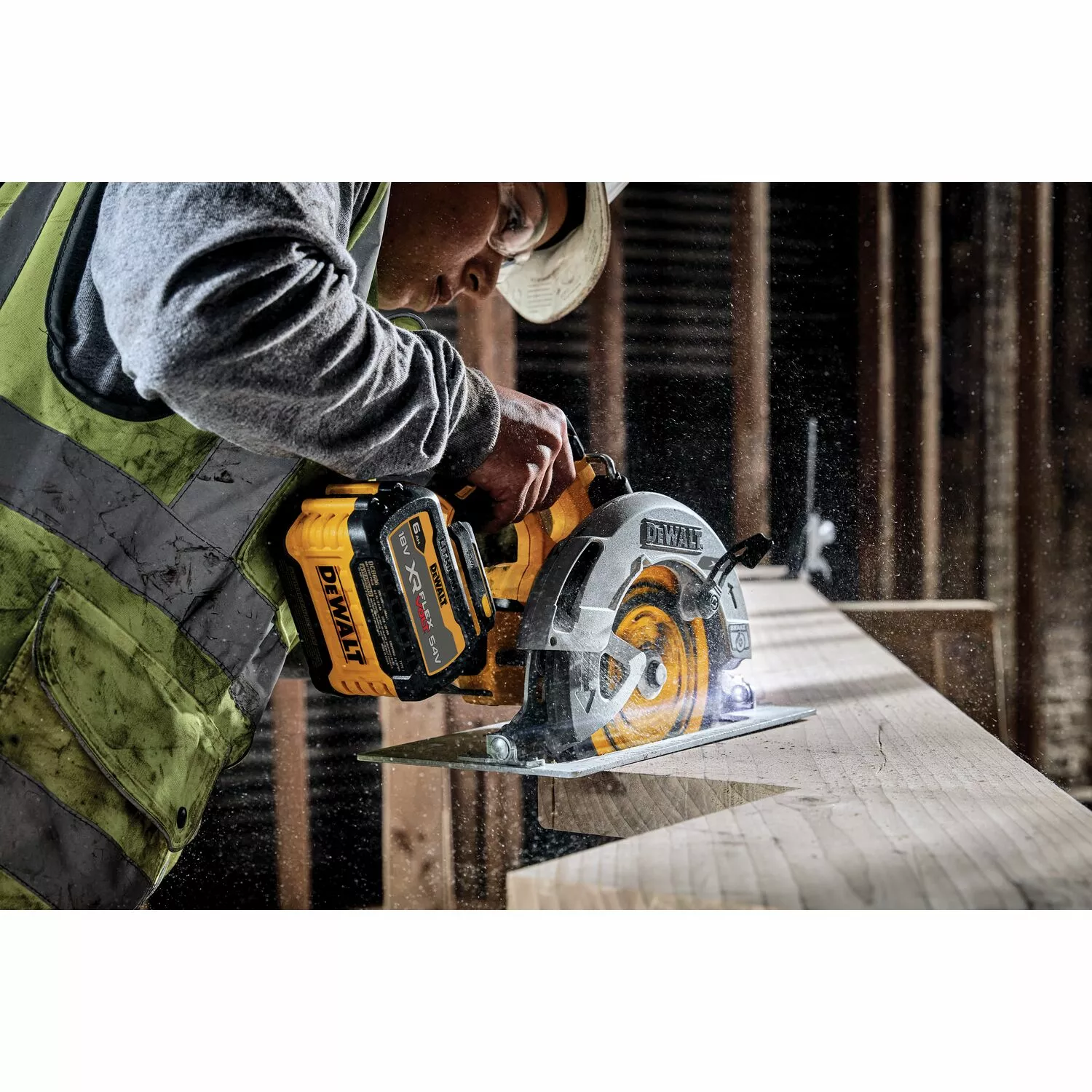 DeWALT DCS573NT-XJ 18V Li-ion FlexVolt Accu Cirkelzaag body in TSTAK koffer - 190 mm