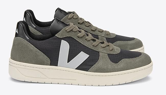 VEJA - SNEAKERS V10 M