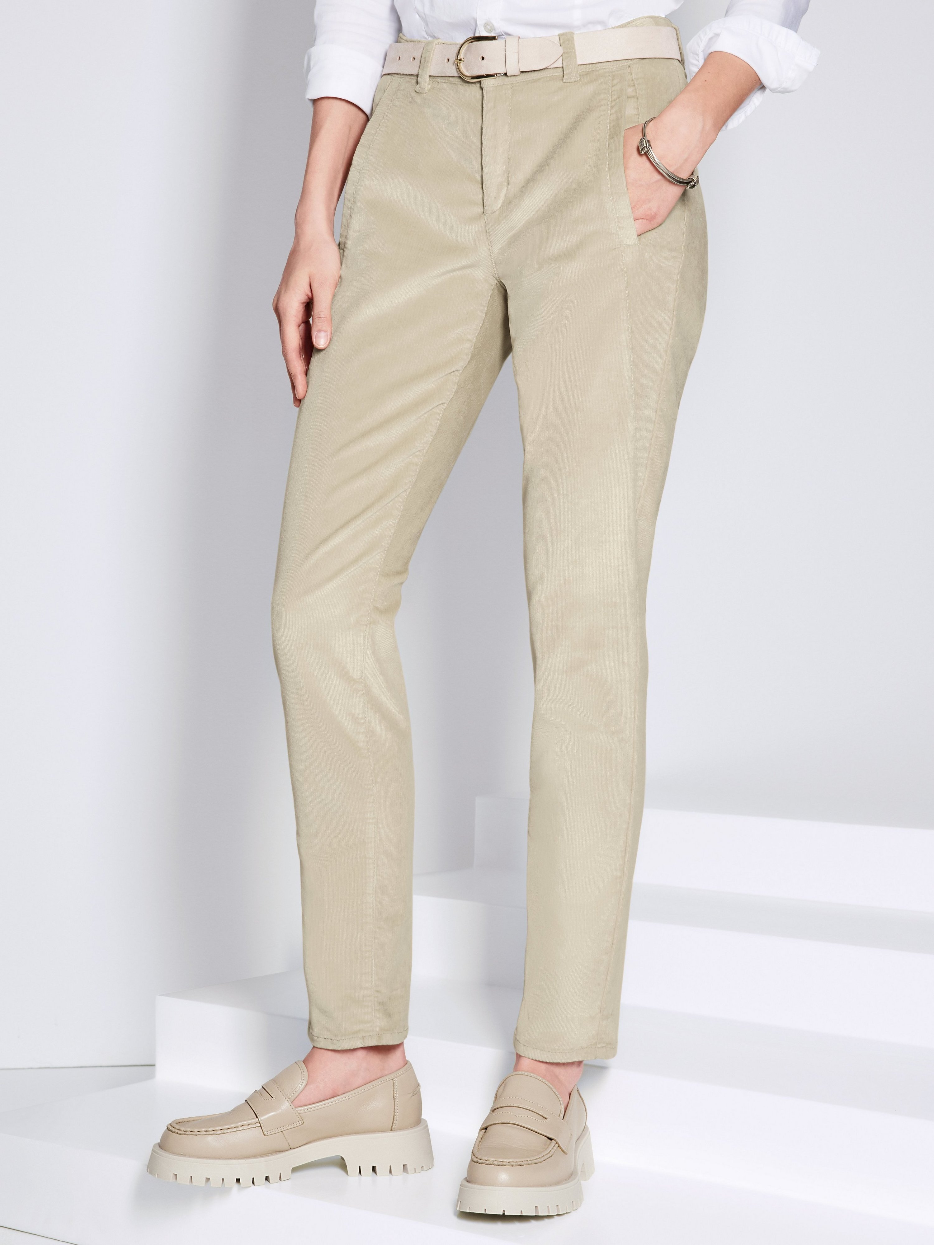 Relaxed Fit-Feincord-Hose