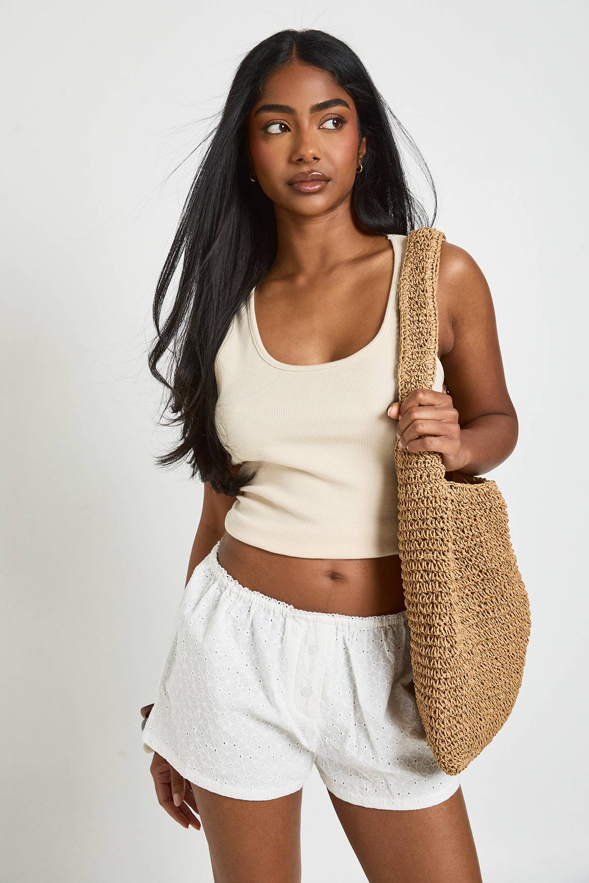 boohoo Short Taille Basse Broderie Anglaise