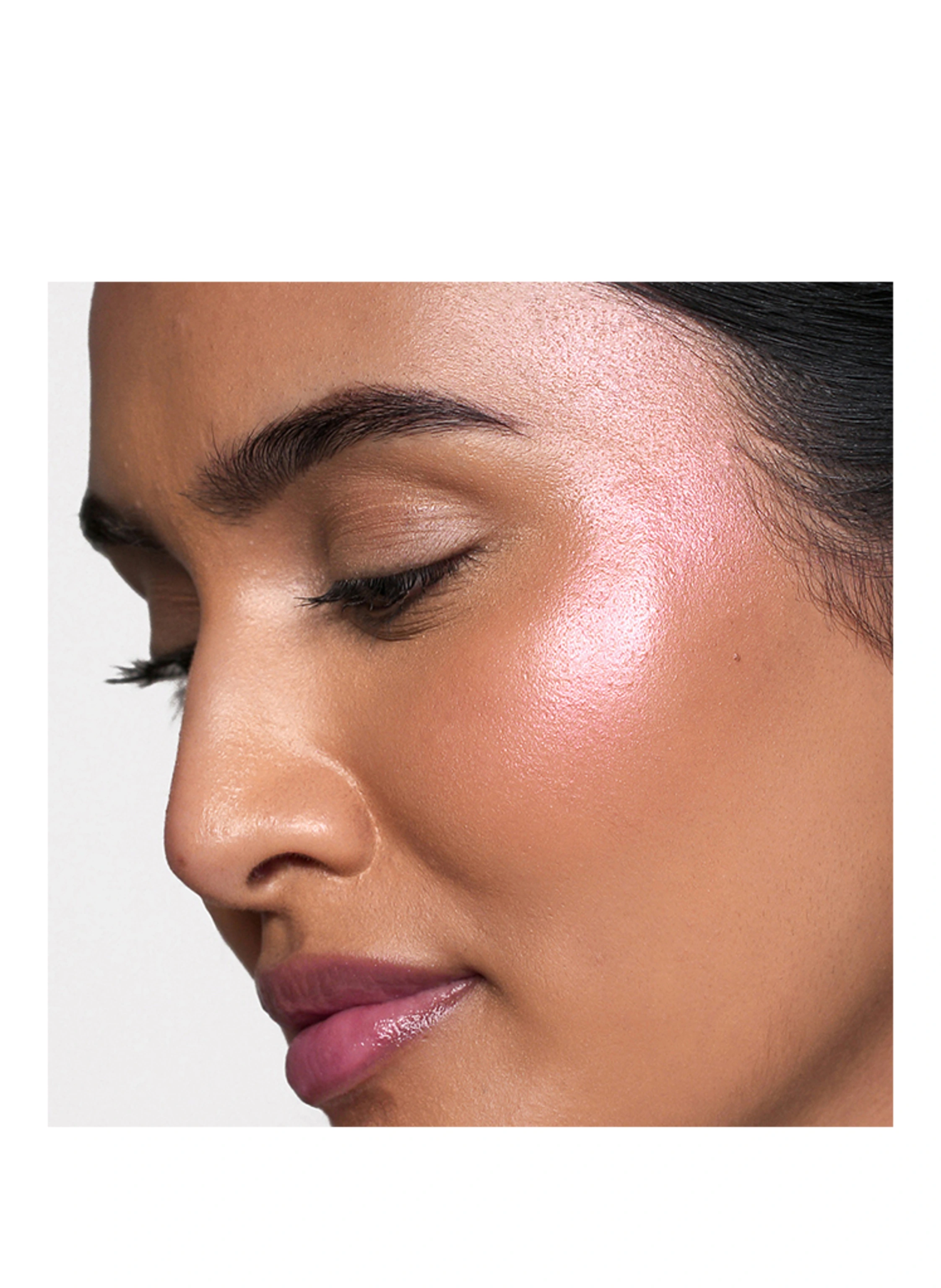 ZOEVA VELVET LOVE LIQUID HIGHLIGHTING BLUSH
