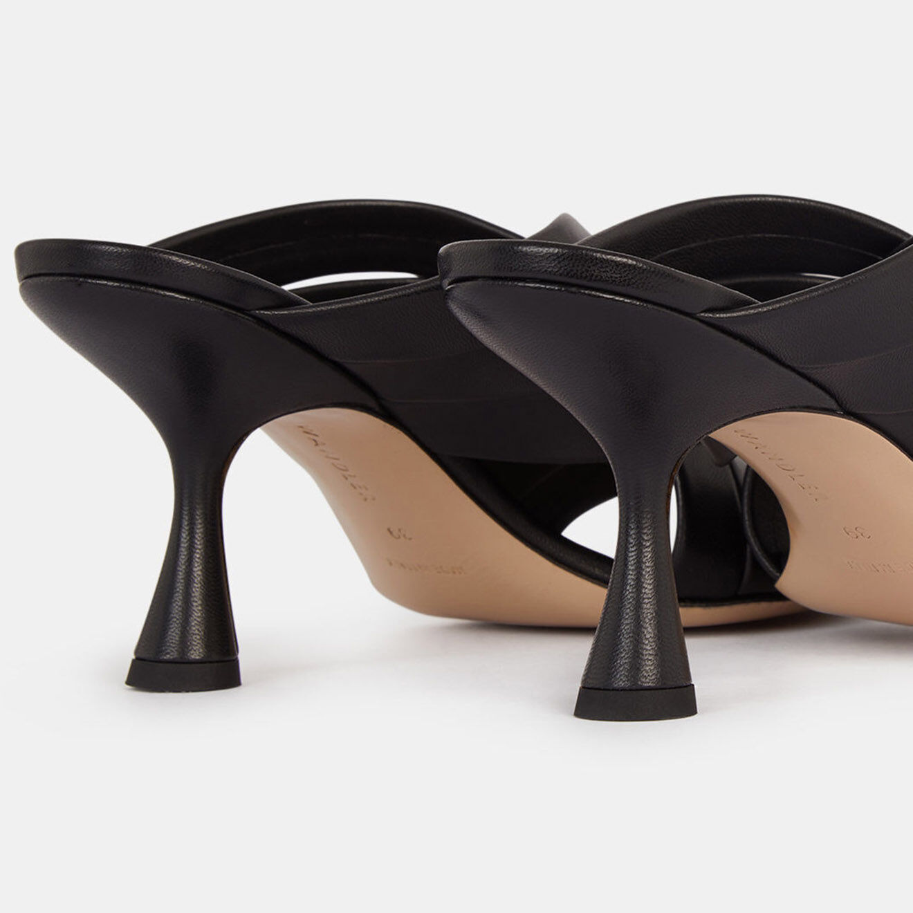 Wandler Mules en Cuir noires - Talon 7 cm