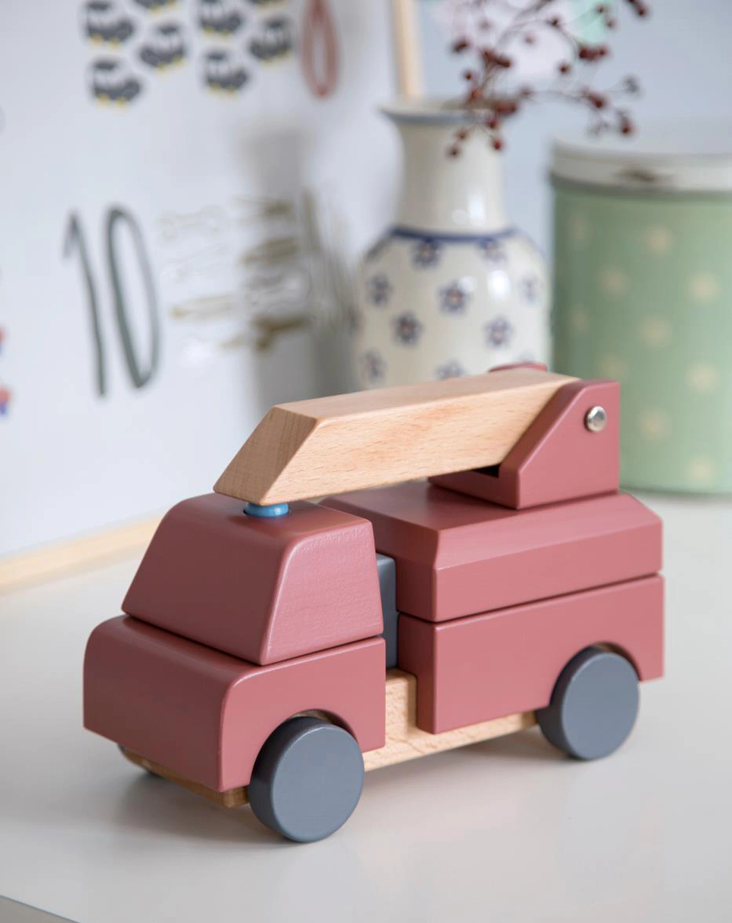Steckspiel FEUERWEHRAUTO 6-teilig in clay red