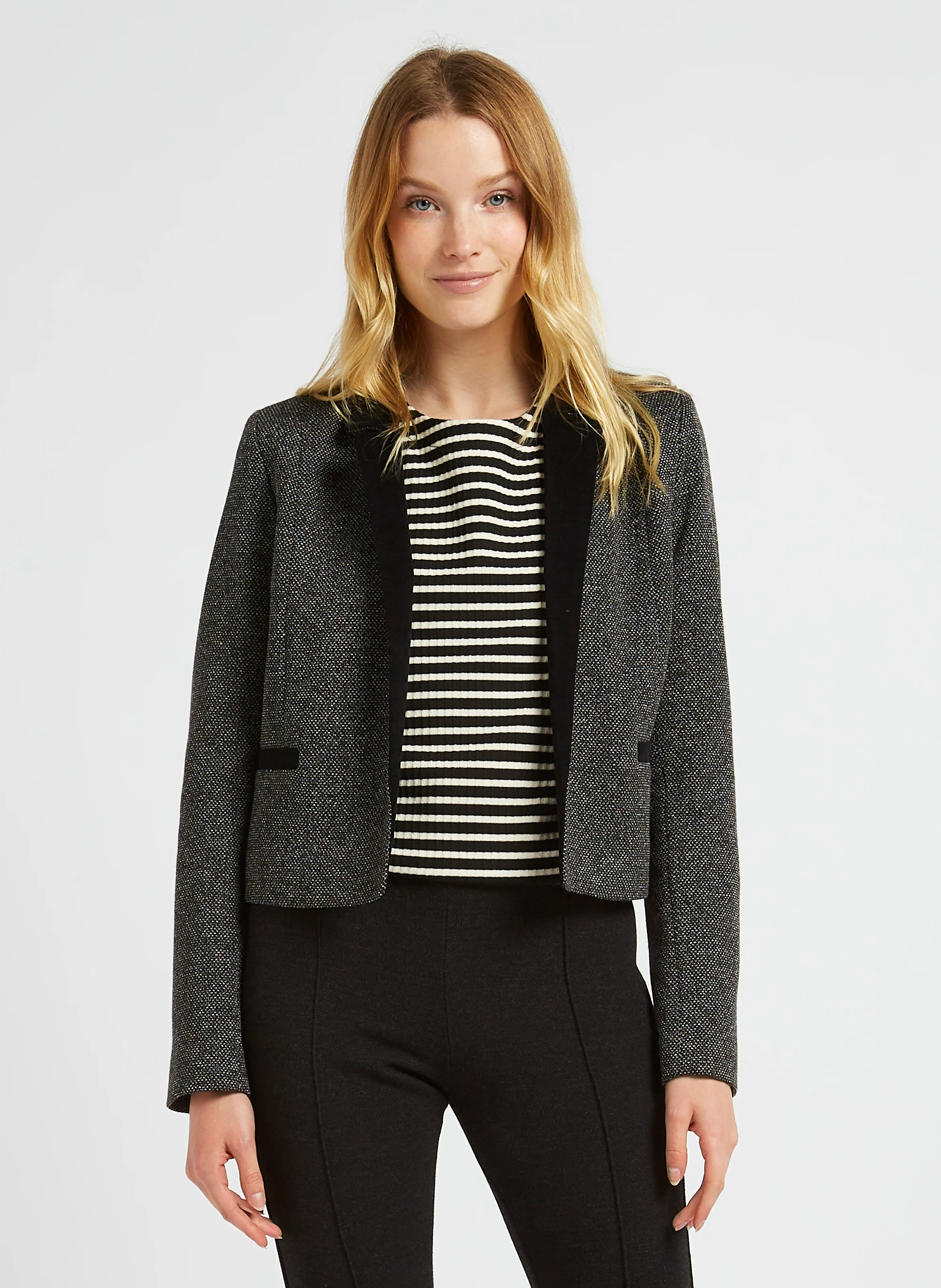 Veste courte col tailleur velours | Noir