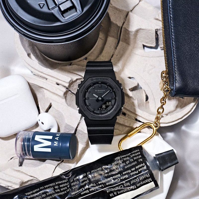 G-Shock - GMA-P2100BB-1AER - Horloge - Zwart - Hars - Waterdicht tot 200 meter