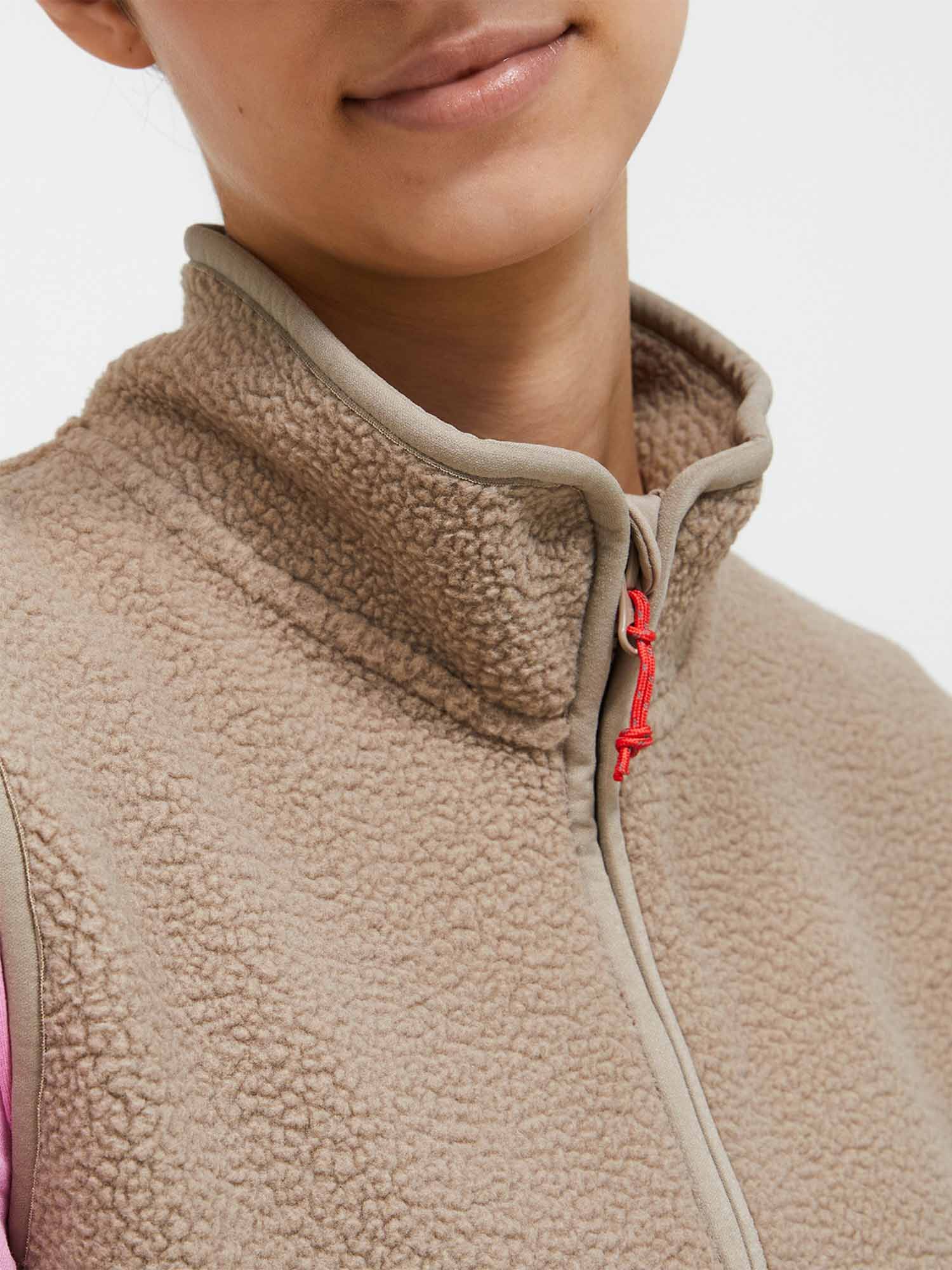 Pile Vest Dame Avid Beige