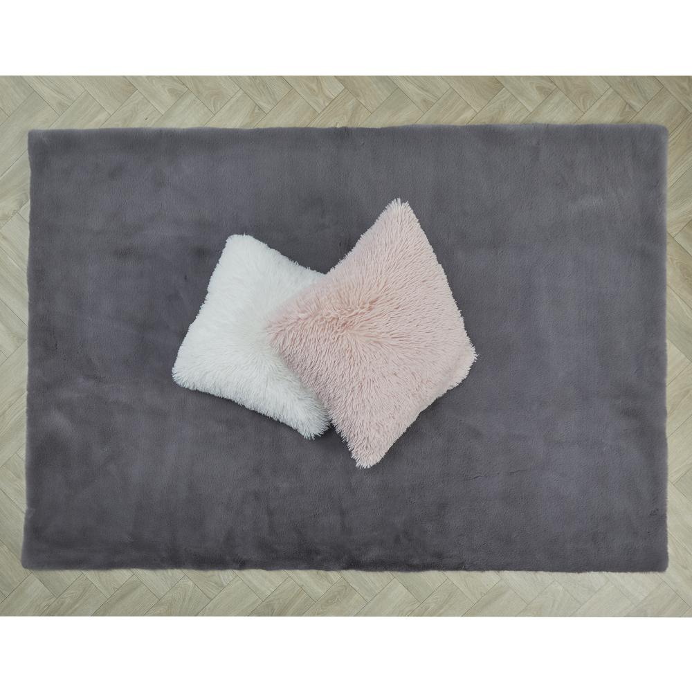 TAPIS IMITATION FOURRURE FIN GRIS 120X170CM
