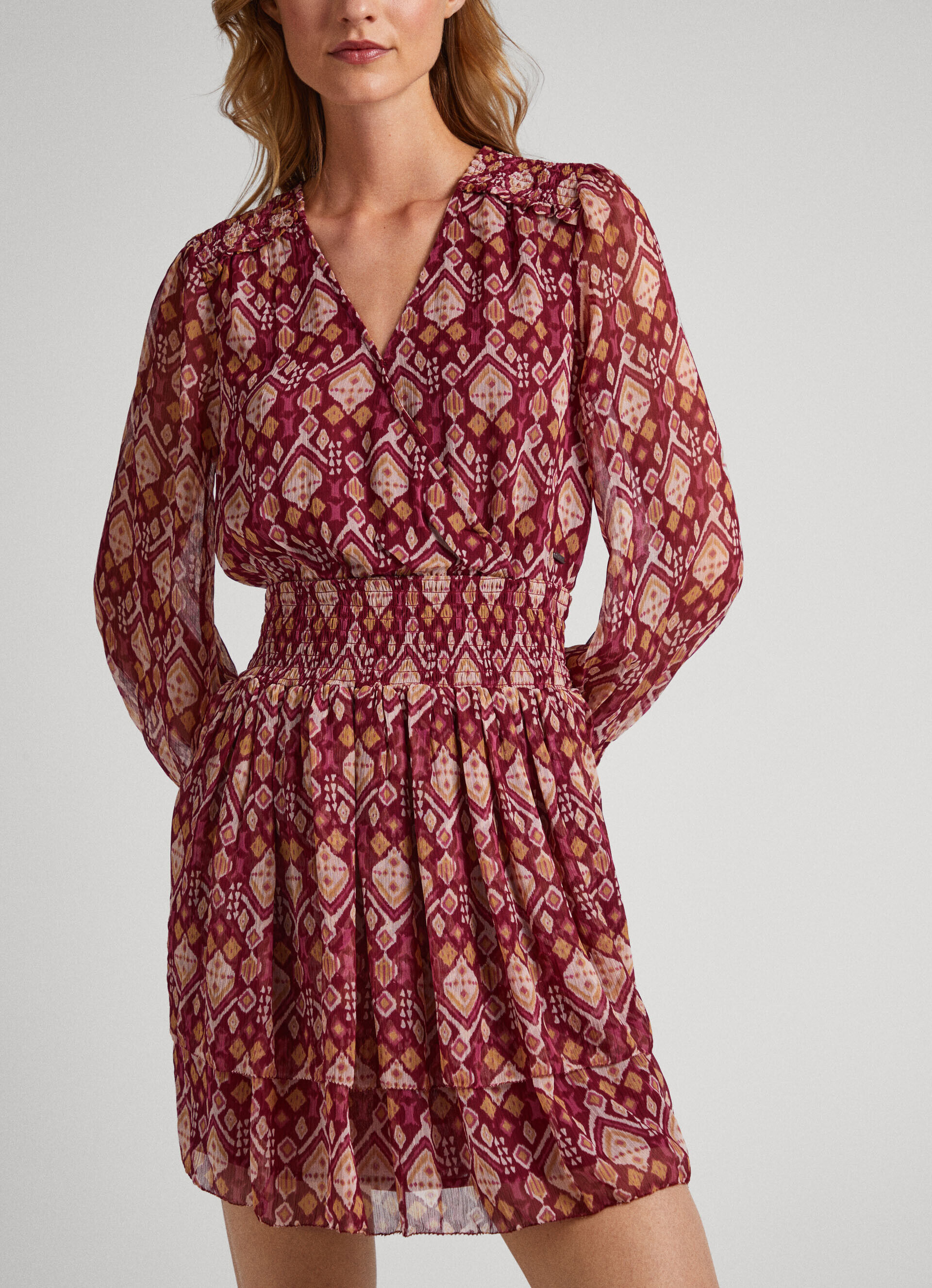 VESTIDO ORNAMENTAL DE CHIFFON - multicolorido