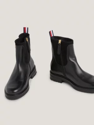 Botas de tornozelo essenciais com fivela de couro