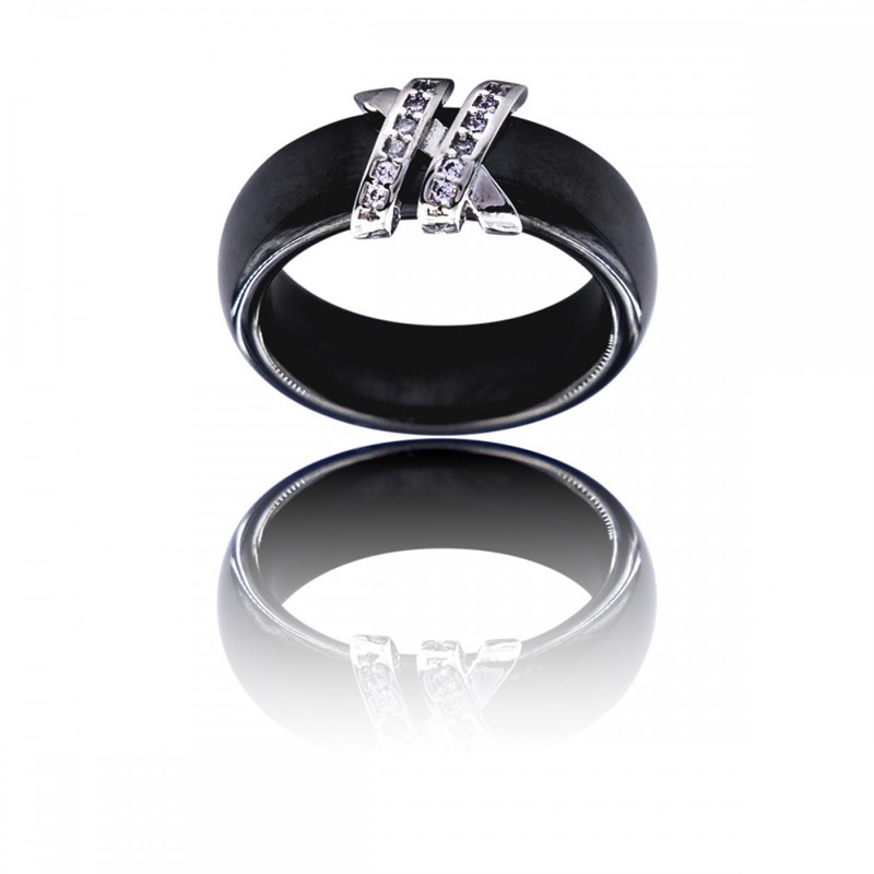 Votre Coffret Bague Femme Céramique Ornée Zirconium