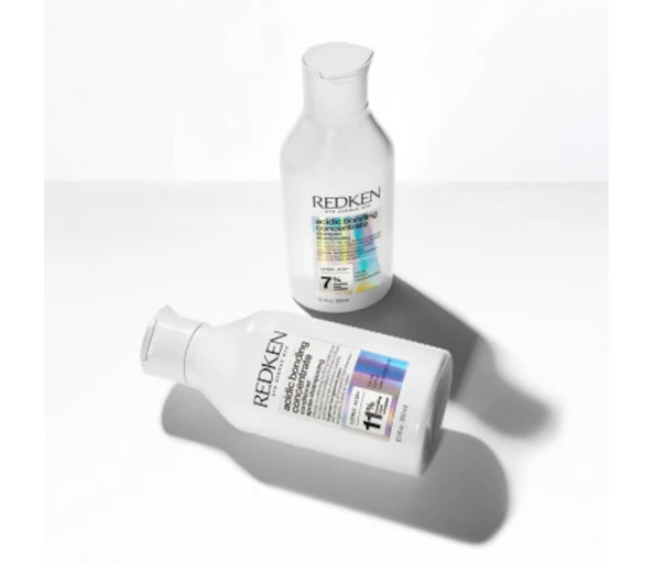 Redken Acidic Bonding Concentrate Conditioner