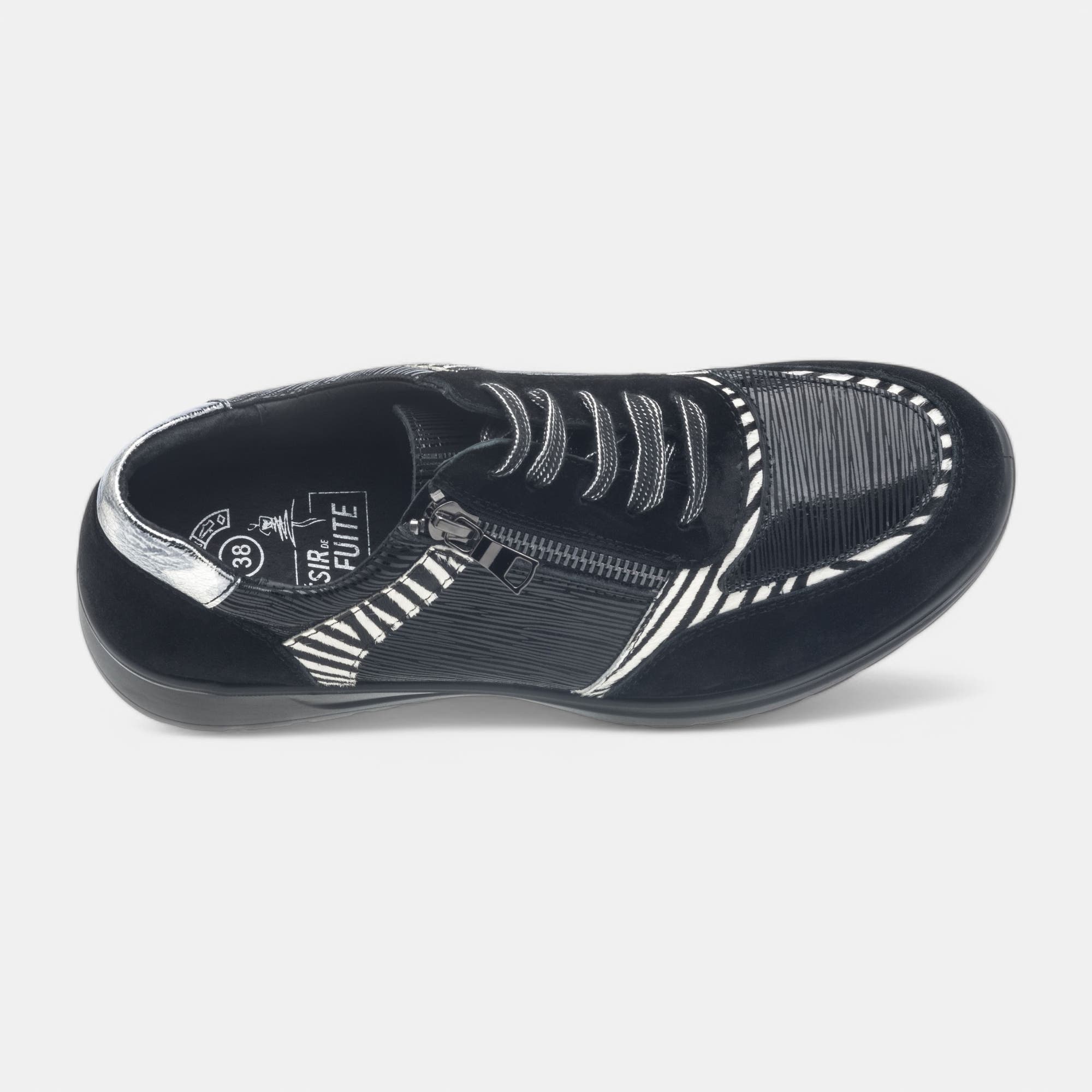 Baskets basses Femme en cuir noir