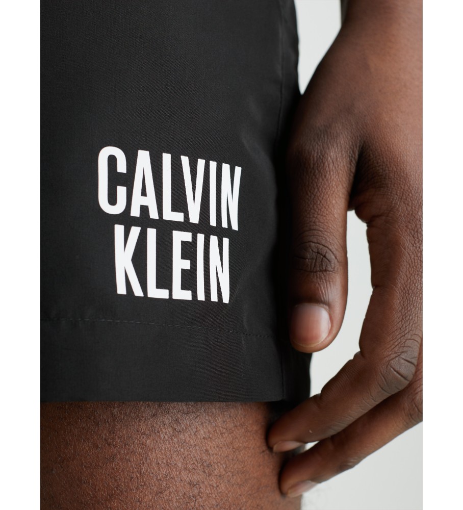 Calção de banho Calvin Klein Intense Power com cós duplo, preto.