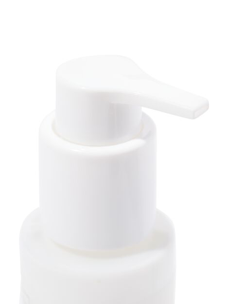 aqua hydrating serum 100ml