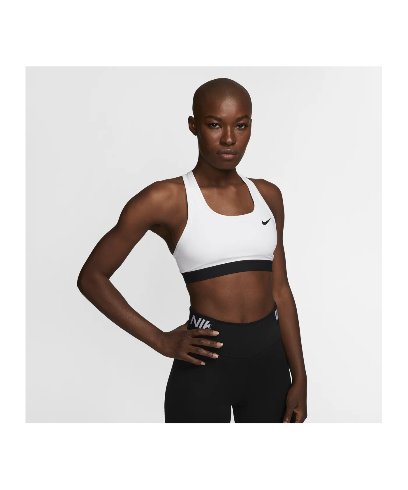 Nike Medium Support Bra Sport-BH Damen Weiss F100