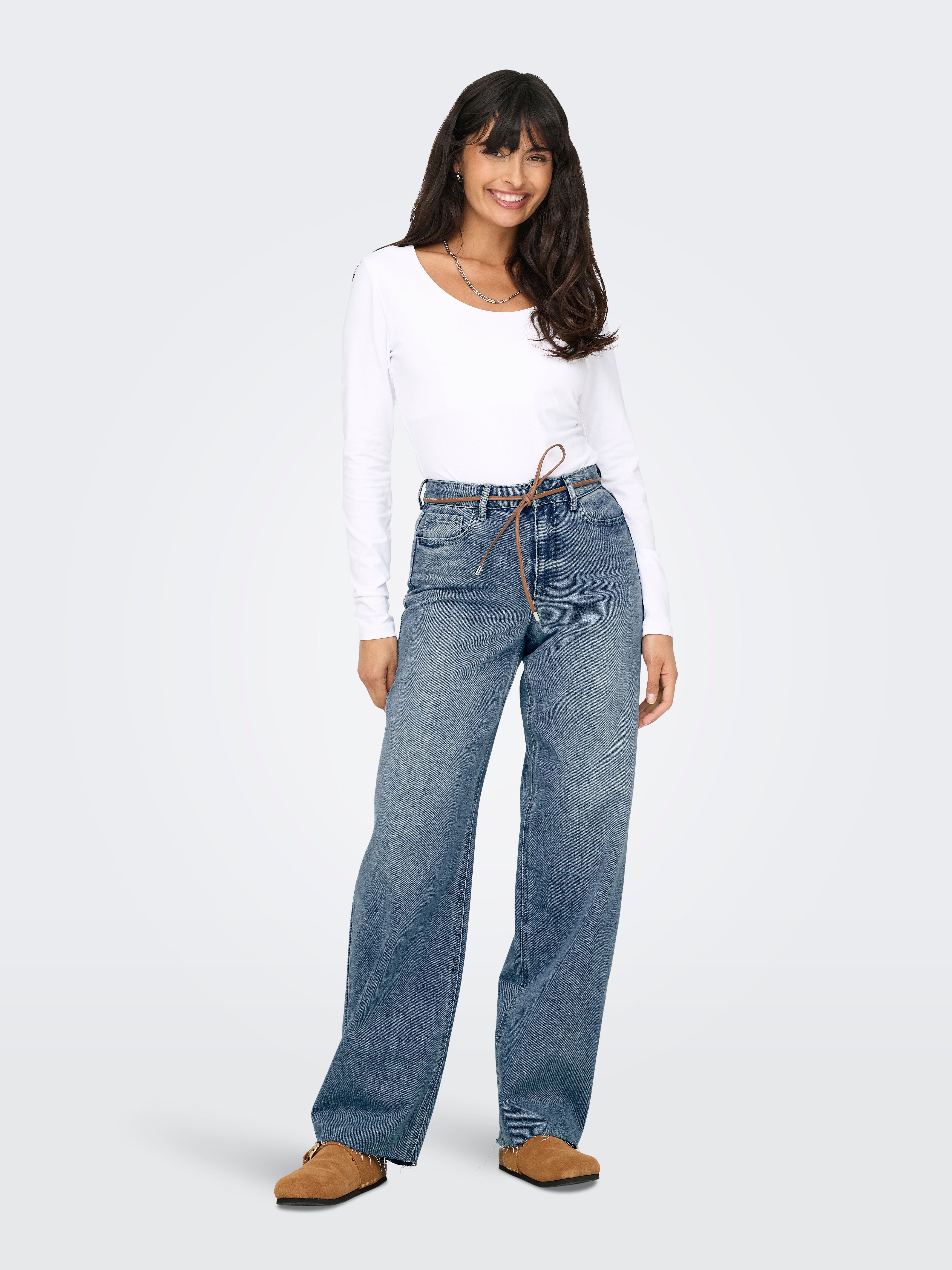 ONLRITA Mittlere Taille Locker geschnitten Jeans Medium Blue Denim