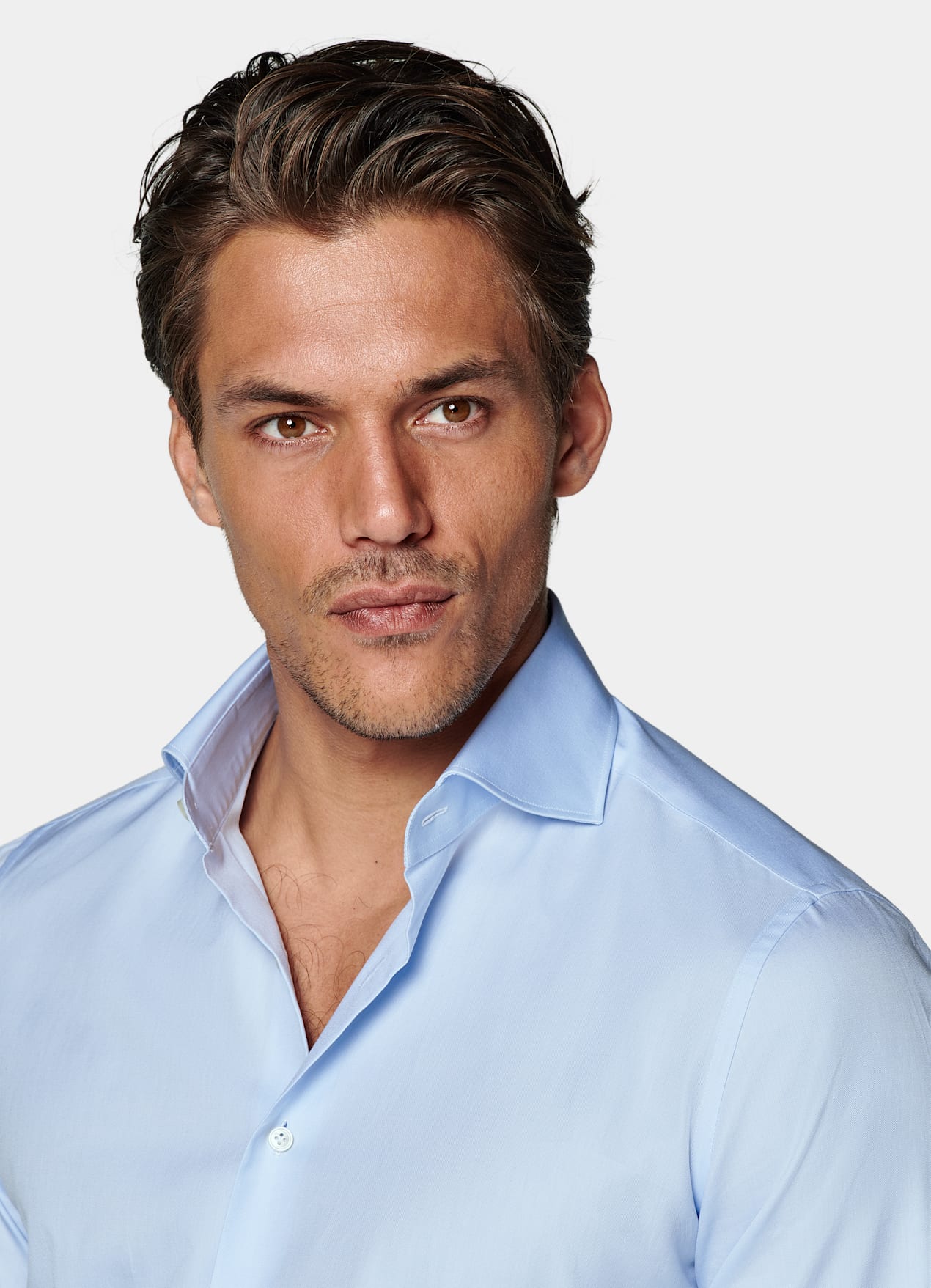 Chemise coupe très ajustée en twill bleu clair