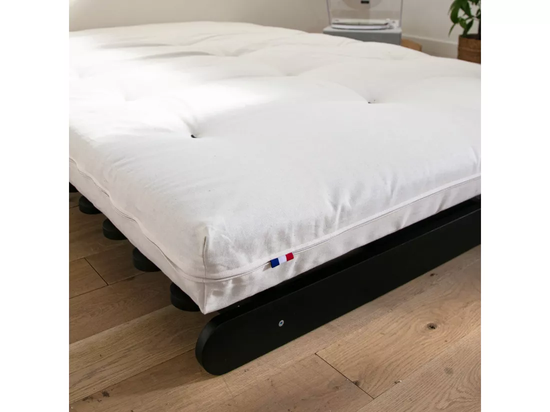 Matelas futon écru coeur en latex 90x190