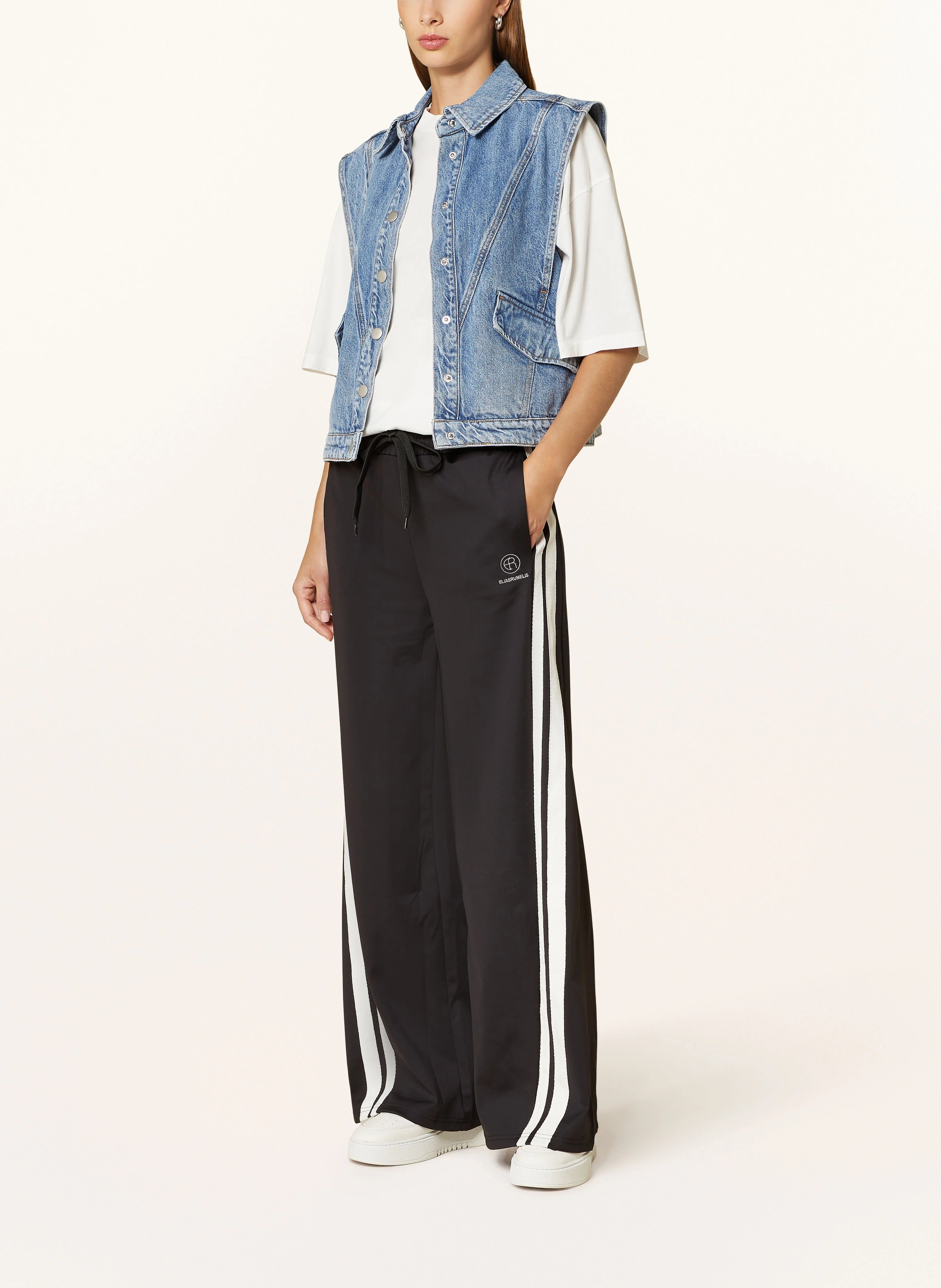 ELIAS RUMELIS Sweatpants ERPENNI mit Galonstreifen