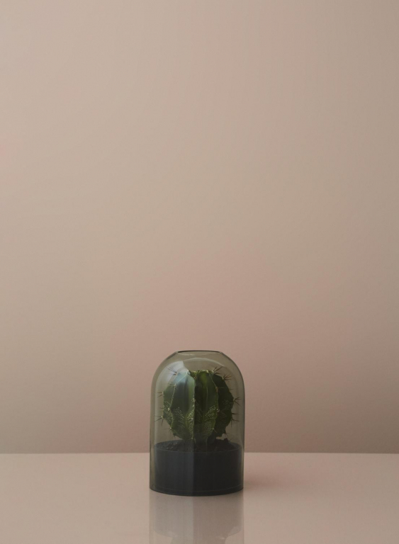 AYTM Tota vaas small zwart/rose