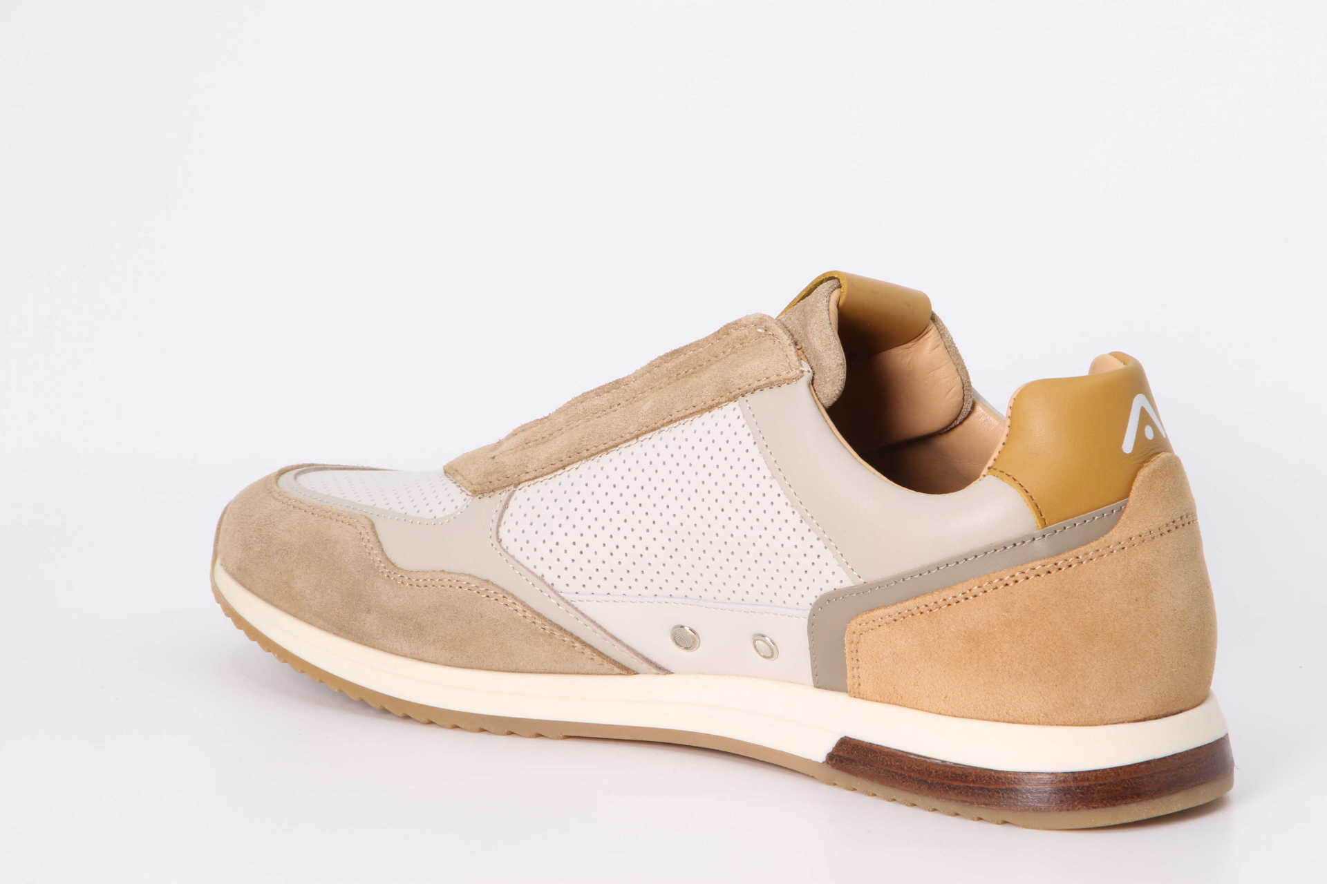 Ambitious SLOW beige / offwhite