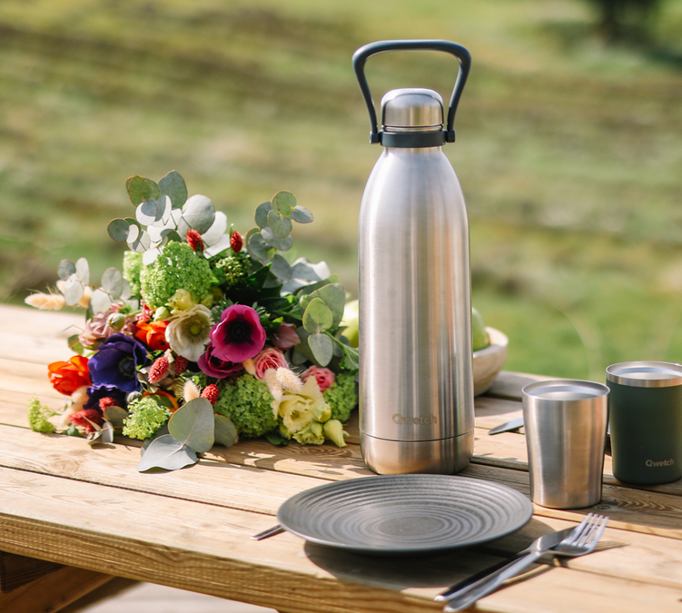 Bouteille isotherme inox brossé 1,5 L avec poignée - QWETCH