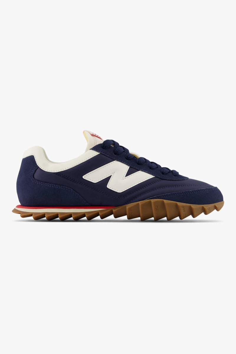 New Balance URC30VB Herren Sneaker