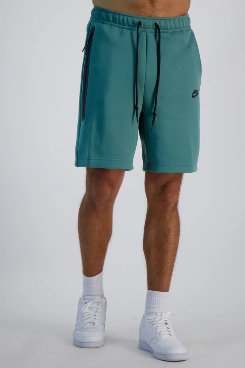 Nike Sportswear Tech Fleece Herren Short