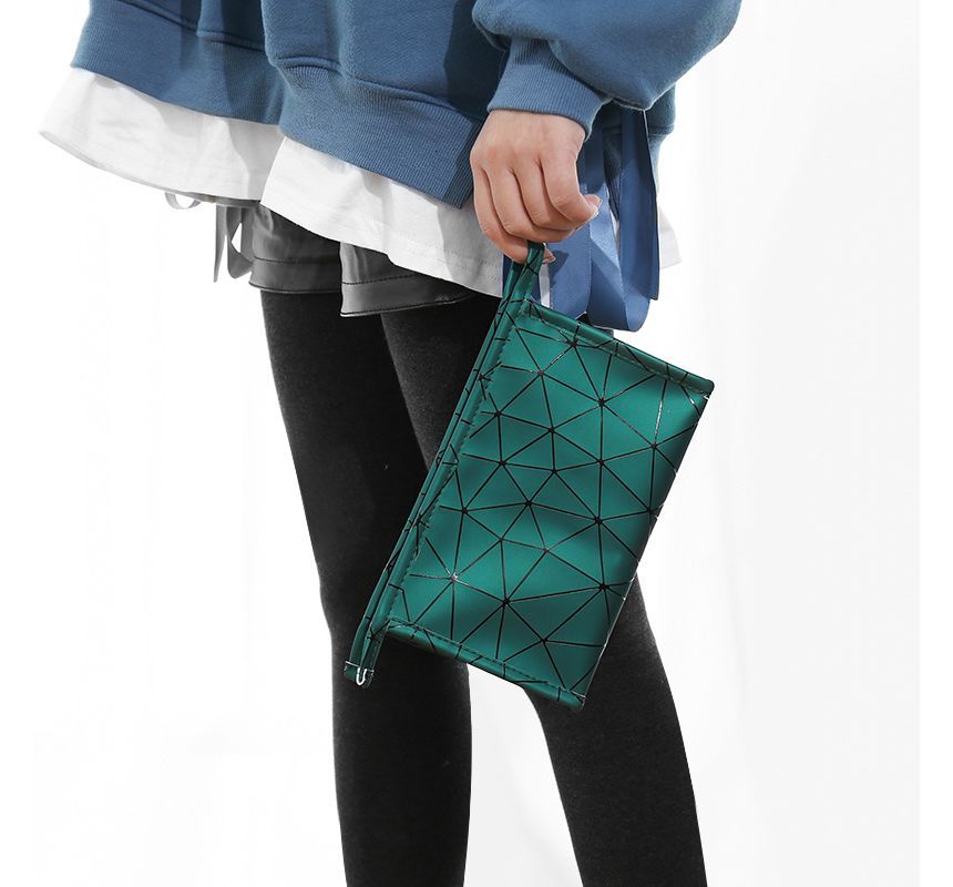On My Mind - Make-uptas van imitatieleer met geometrische print (verschillende ontwerpen)