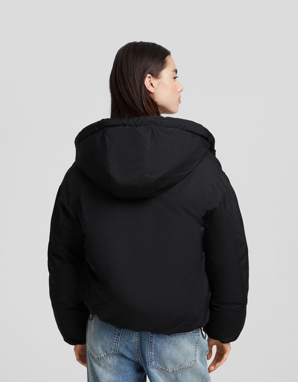 Jaqueta puffer com capuz
