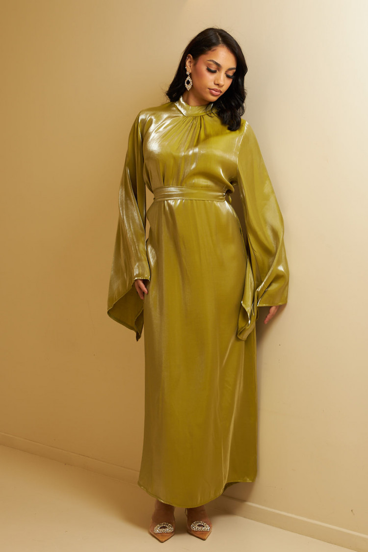 Robe pistache satinée et pailletée