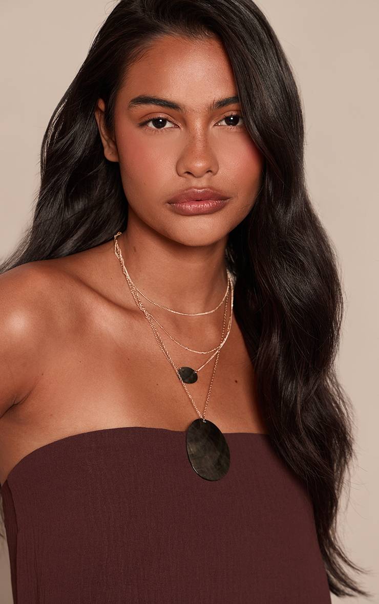 Doré Collier Statement À Coquillages Sombres Superposés