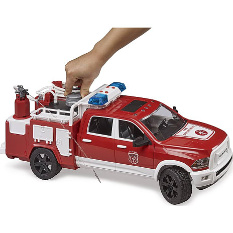 Bruder RAM 2500 brandbil