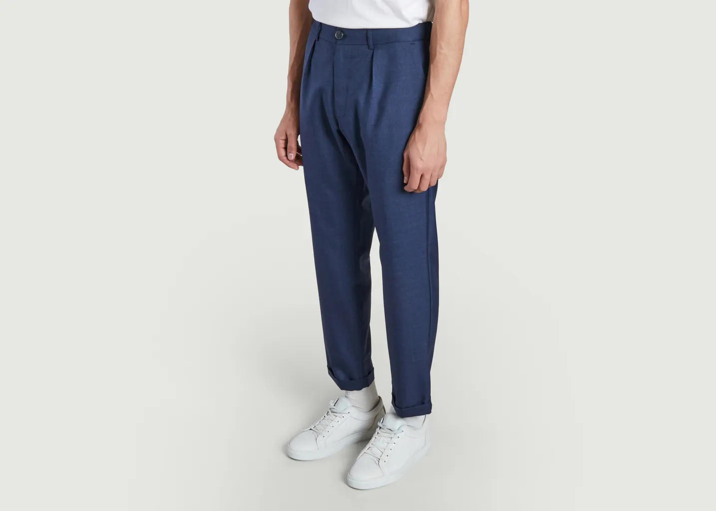 Pantalon coupe carotte en laine vierge Sienna noyoco