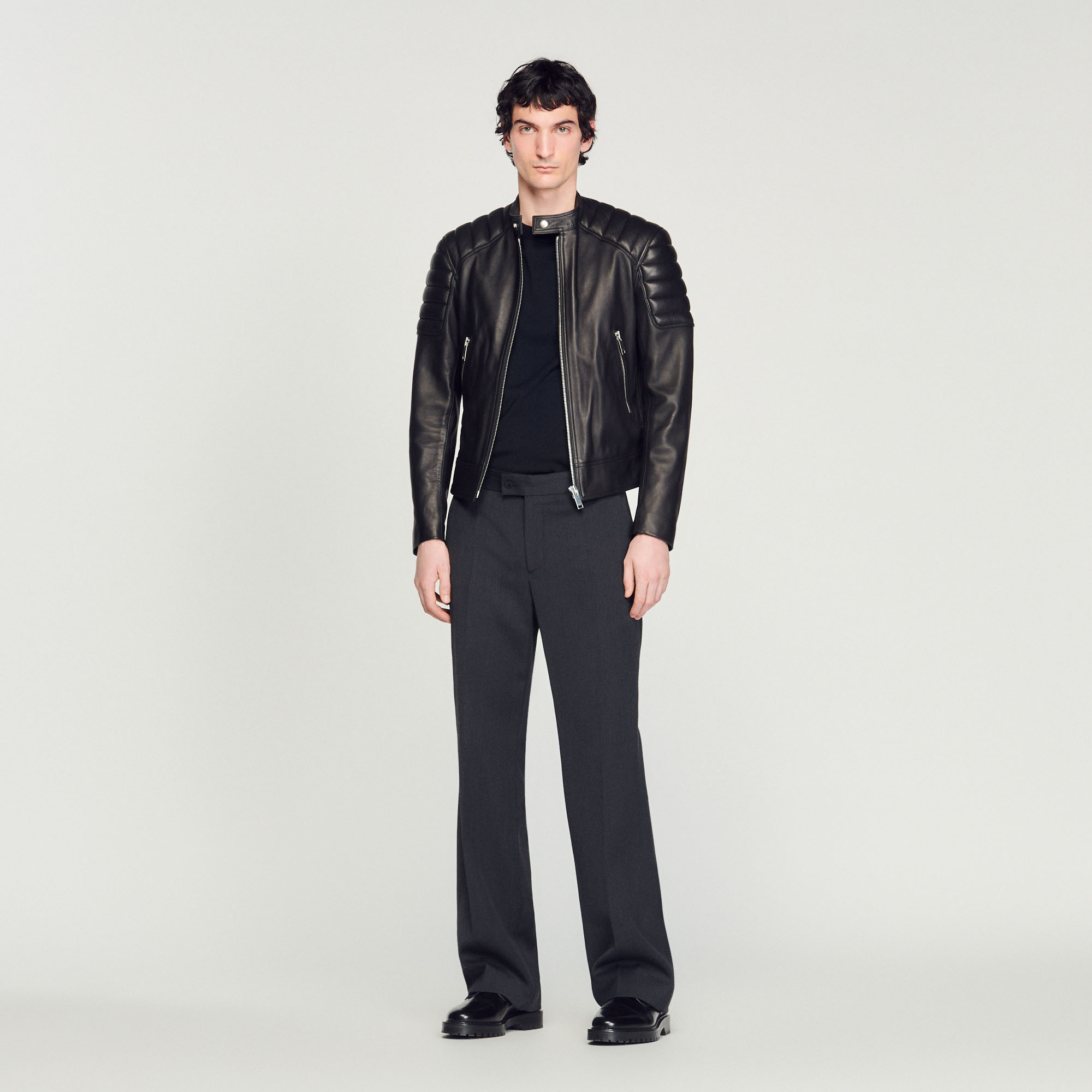 Blouson en cuir finitions matelassees