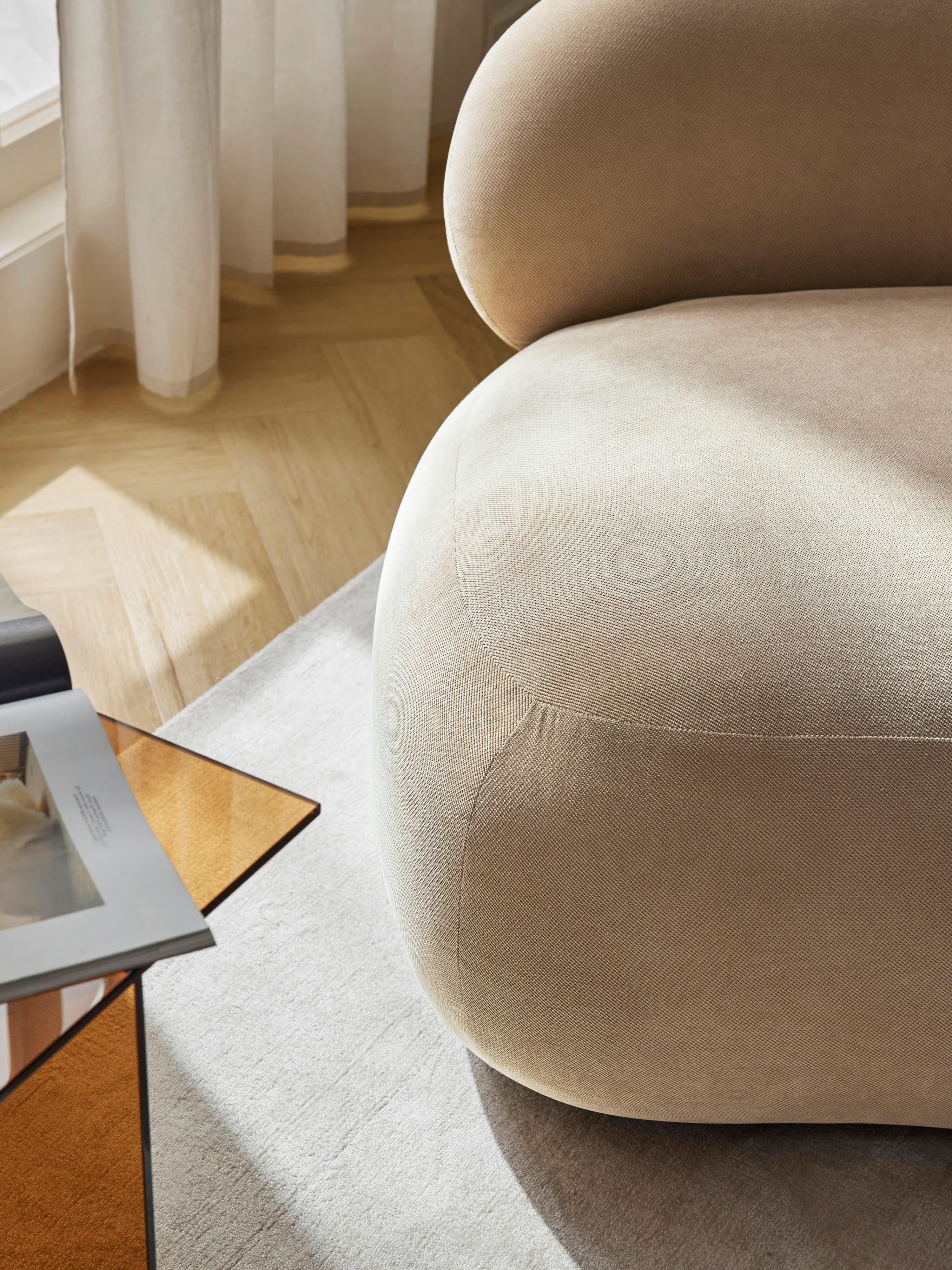 Niervormige loungefauteuil Alba