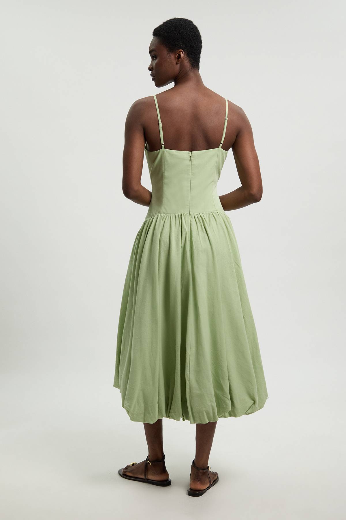 KarenMillen Robe Midi En Coton Lin À Détails Floraux 3D Et Ourlet Bouffant