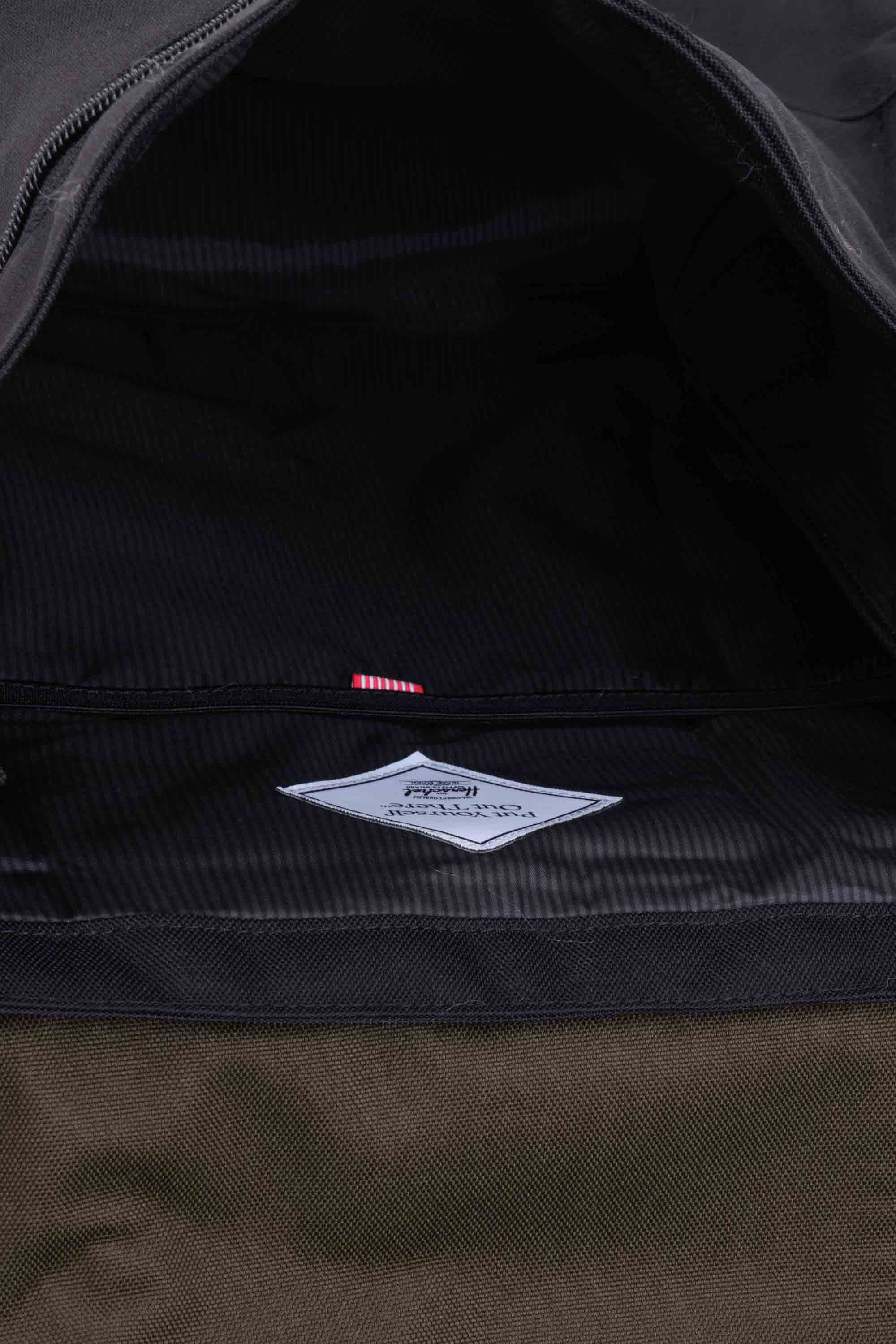 HERSCHEL Sac à dos  SURVEY BACKPACK Noir