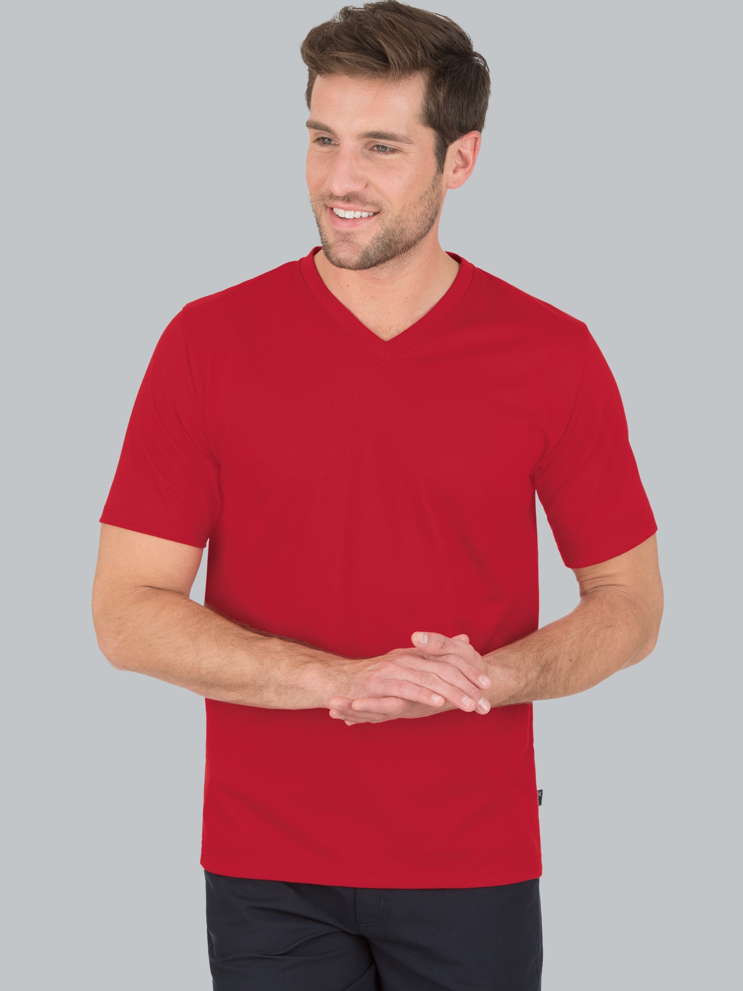 V-Shirt DELUXE Kirsch